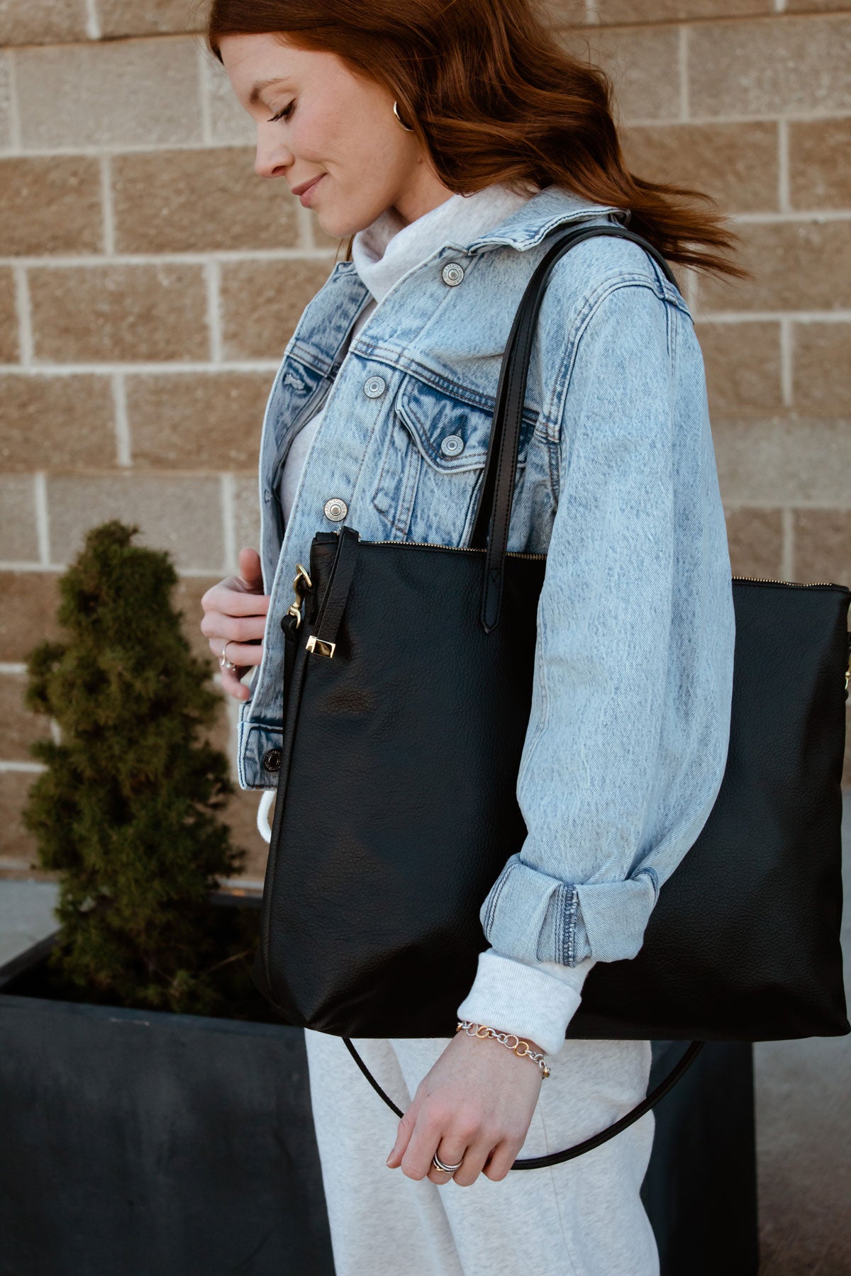 Carry All | Black (New) - K.Slade