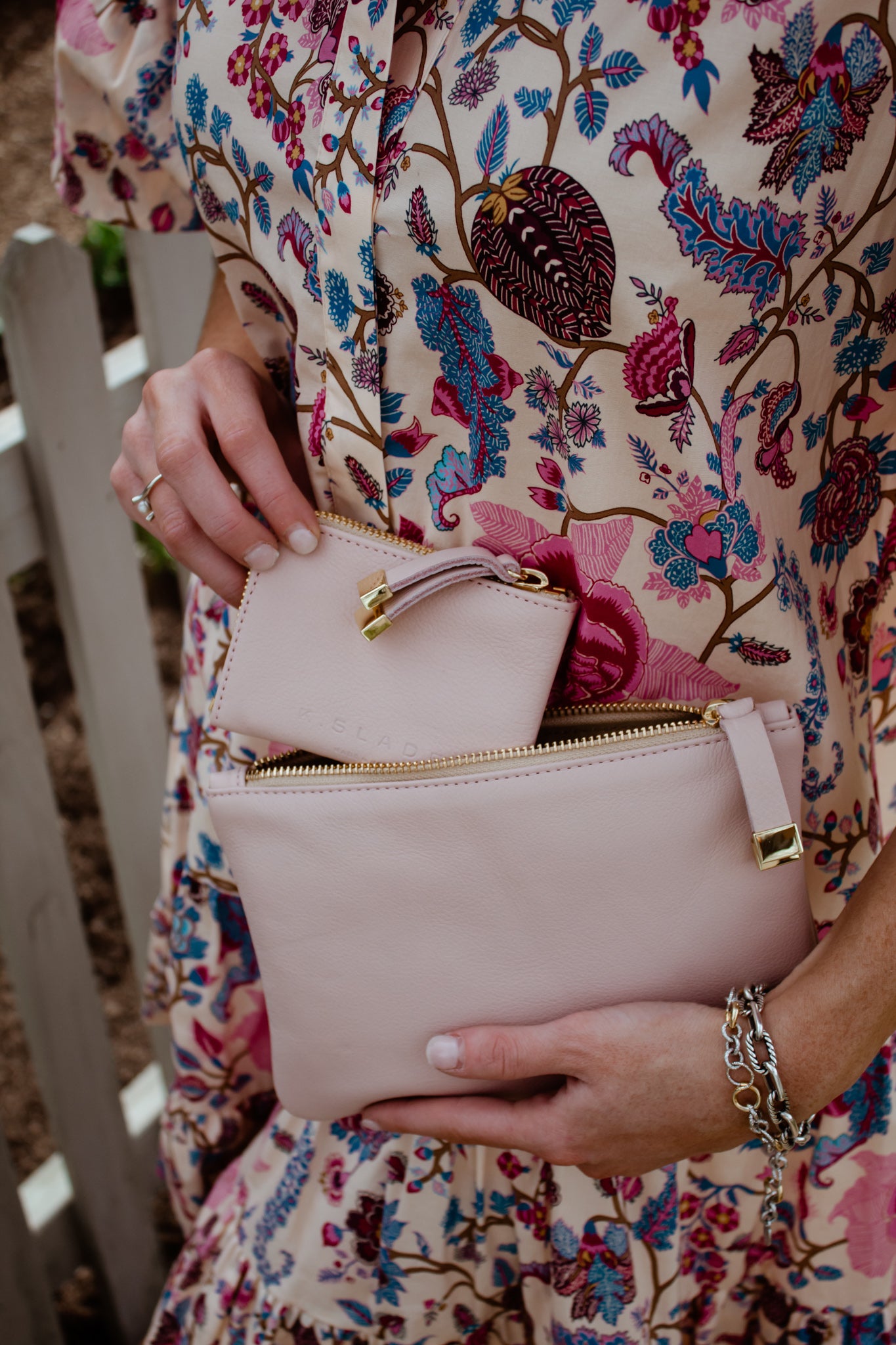 Zip Wallet | PALE PINK
